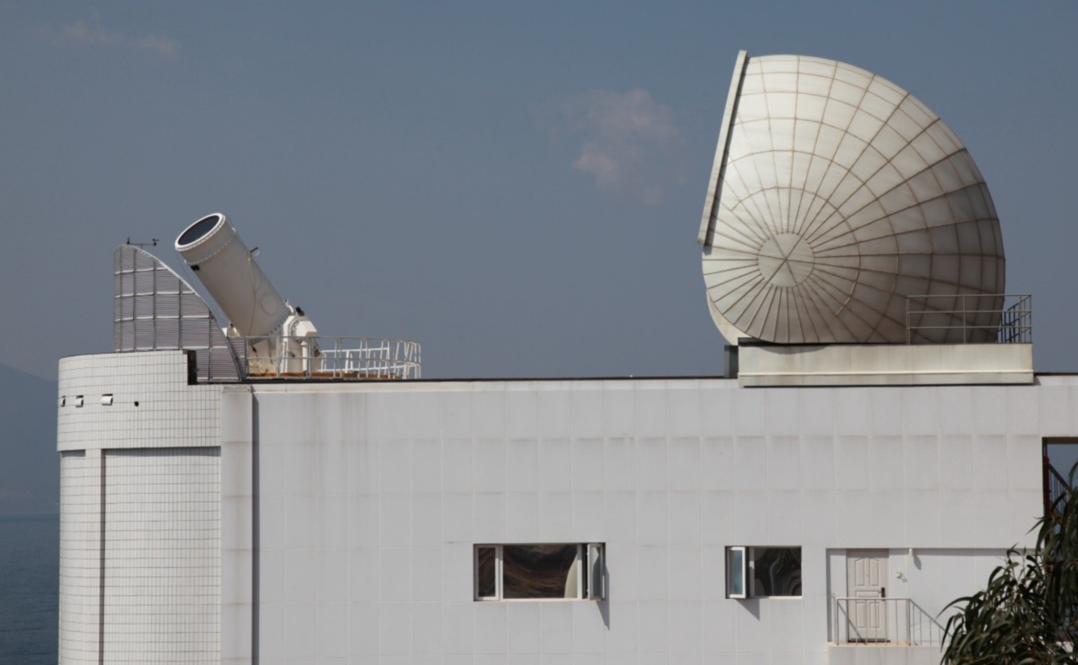 平移式天文圓頂